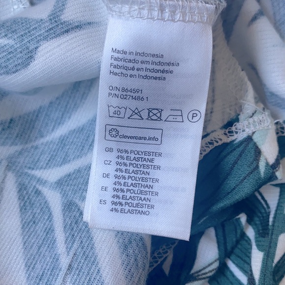 H&M Tropical Dress - Picture 7 of 7